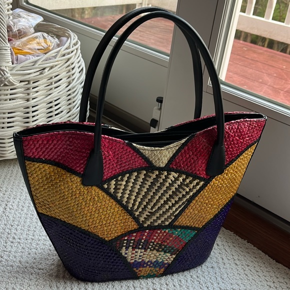 Straw Bag  Small tote  shoulder bag  Multi  Color  NWOT   Coated straw  Plastic - Picture 7 of 13